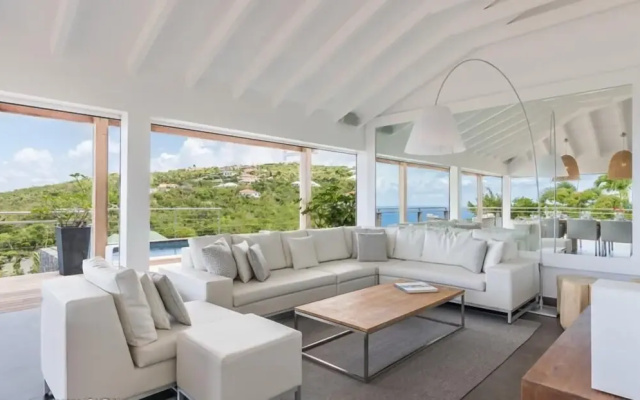 Villa Avalon