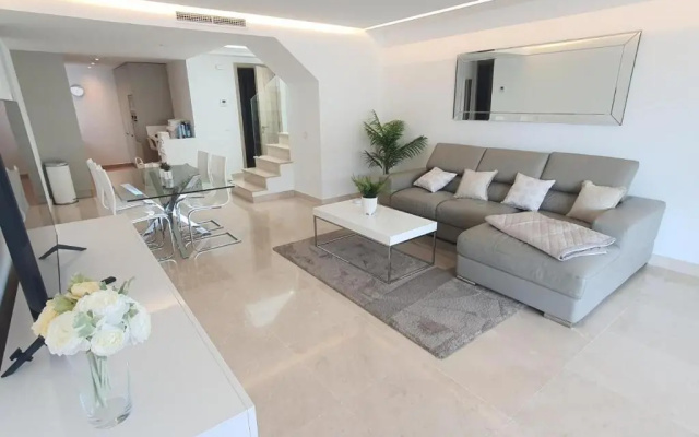 Sweet Inn Apartments - Royal Banus