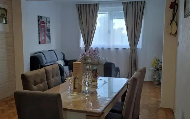 House Sarovic 2