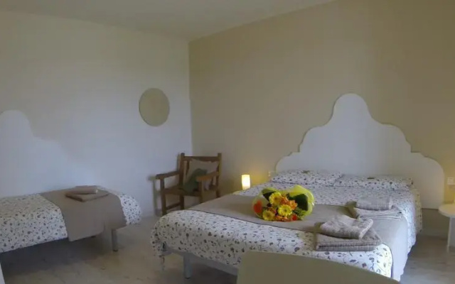 Agriturismo Altrove