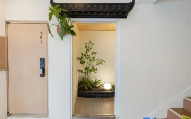 Stay105Haenggung Residence