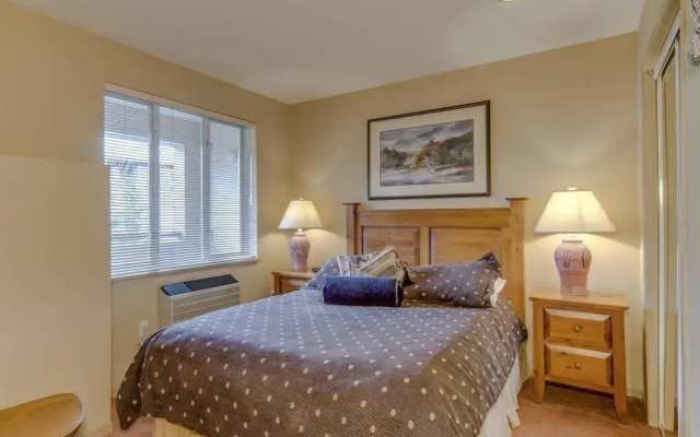 Town Plaza Suites by Golden Dreams