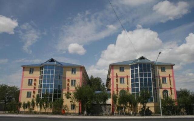 Гостиница Golden Rose Казахстан, Атырау - отзывы, цены и фото номеров - забронировать гостиницу Golden Rose онлайн вид на фасад