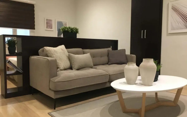 Fisa Rentals Gran Via Apartments
