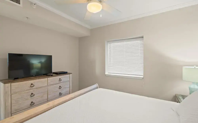 Sanibel 305