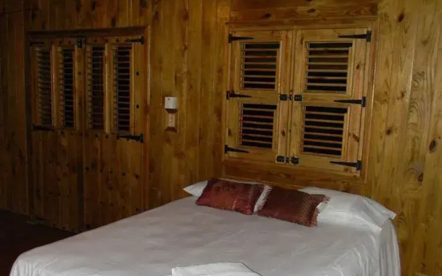 Hotel Jardines del Montaña