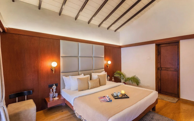 ELIVAAS Lush Villa 6BHK Pet-Friendly