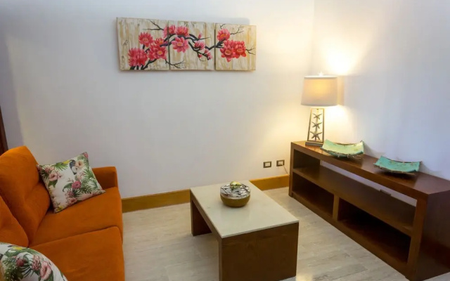 Caribbean Experience Playa Bavaro 1r. Office (01)
