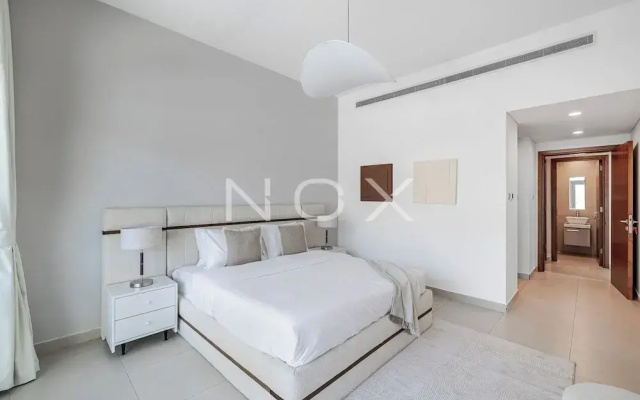 1BR with Study City View Bay Square B7