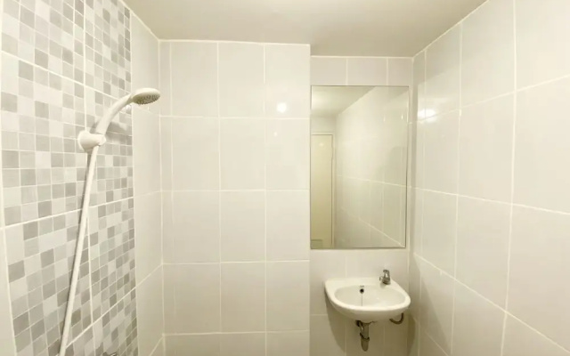 Comfortable 2Br At Tokyo Riverside Pik 2 Apartment