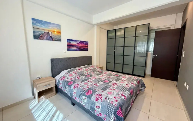 Alimos Cozy Apartment