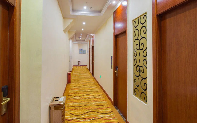 Chongqing You 7 Express Hotel