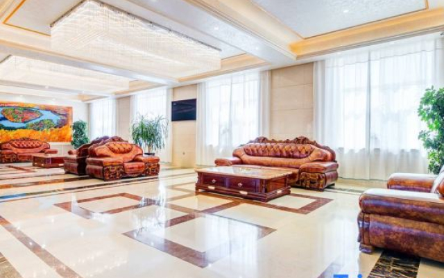 Grand Hotel Ergunajar