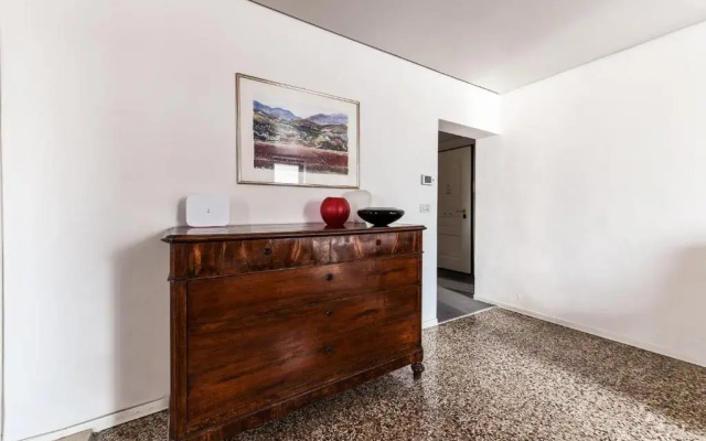Venice Glass Apartment