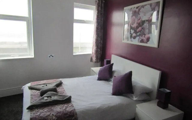 Alderley hotel