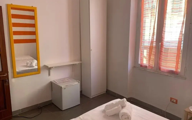 Vernazza Rooms & Apartments
