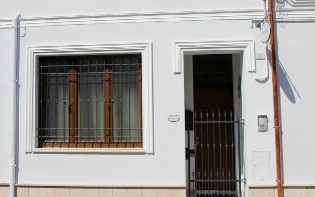 Отель Orchidea B&B Чивитанова-Марке вид на фасад