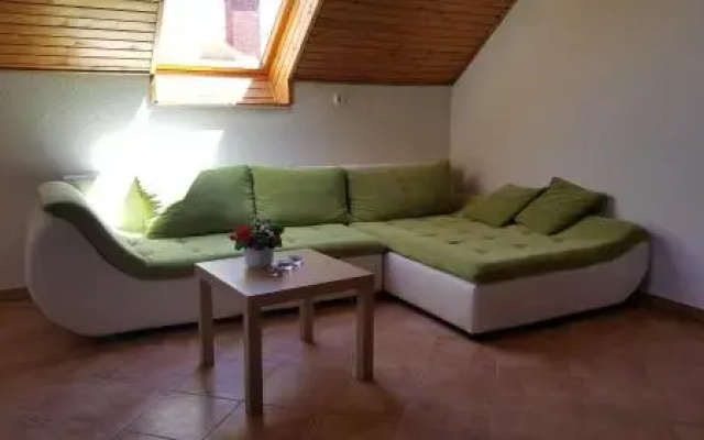 Forrás Family Apartman Bük