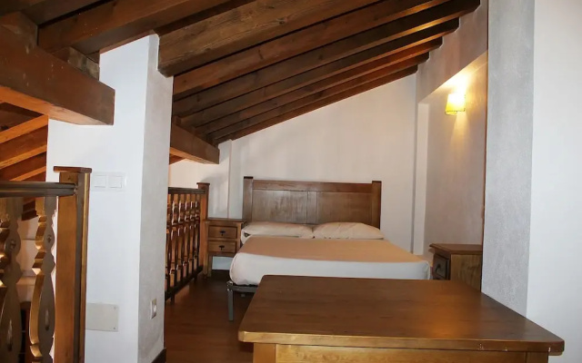 Apartamentos Real Fábrica de Hojalata