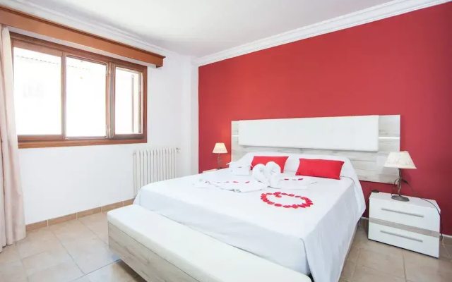 Cas Barber in Muro With 4 Bedrooms and 3 Bathrooms