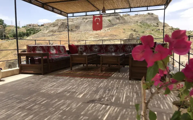 RZA Cave Hotel