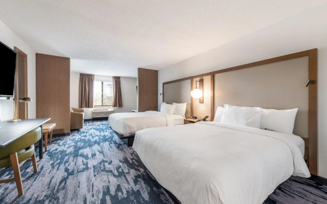 Fairfield Inn & Suites by Marriott Greensboro Coliseum Area