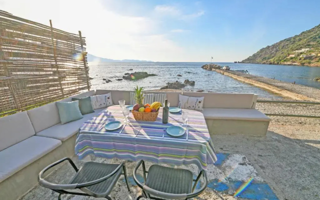 Seaside House in Ravdouha
