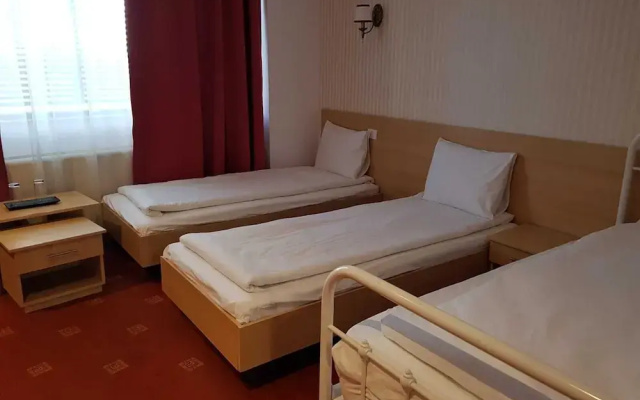 Hotel Andy KM 36