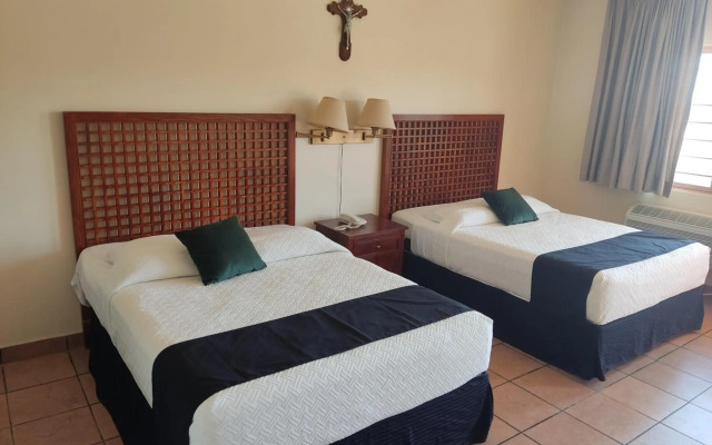 Hotel Posada Santa Fe Sabinas