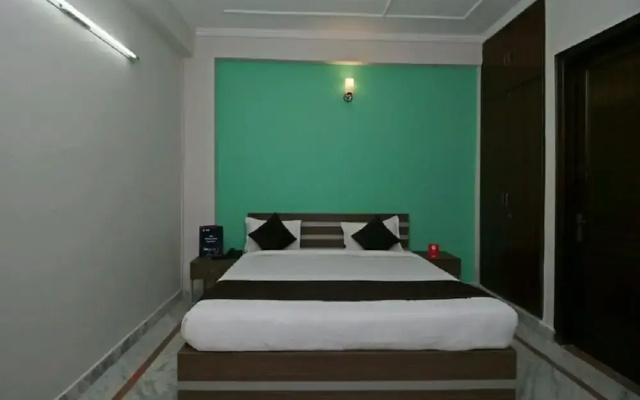 Hotel Petals Elite 2