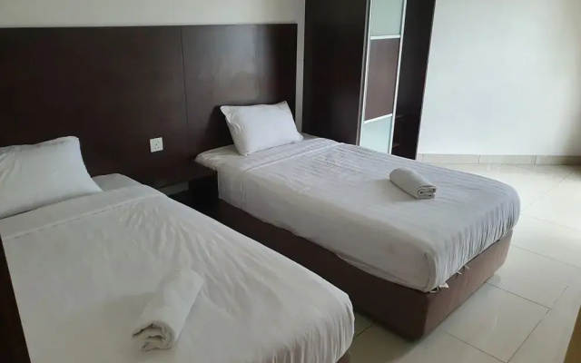 OYO Home 90436 Marina Heights