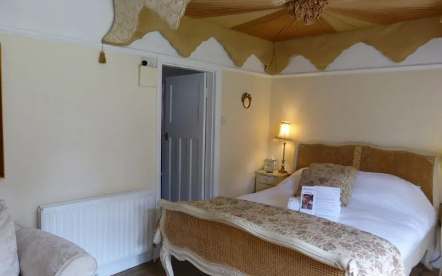 Ashmount Country House