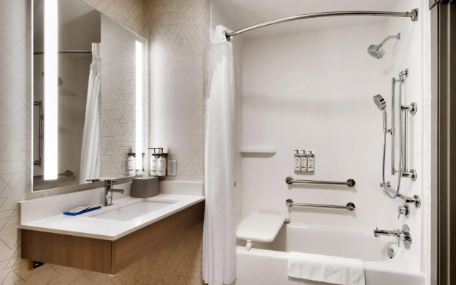 Holiday Inn Express Hotel Suites Helena