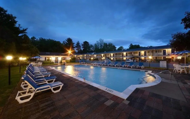 AC Hotel by Marriott Saratoga Springs