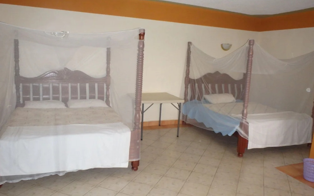 Shield Park Villa Hotel