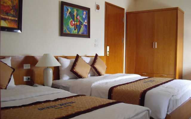 Queen Hotel Ninh Binh