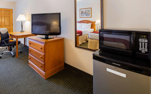 SureStay Hotel By Best Western Leesville