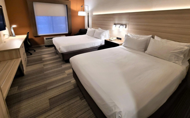 Holiday Inn Express Newton Falls by IHG
