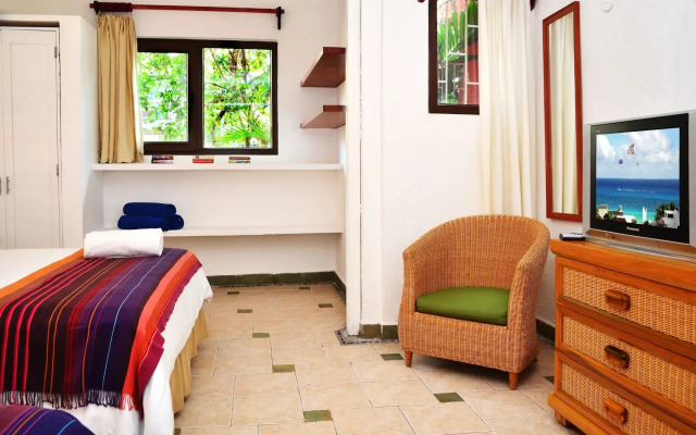 Club Yebo Hotel