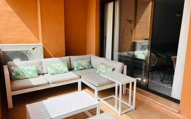 Marbella Costa Nagueles piscina y playa 6p
