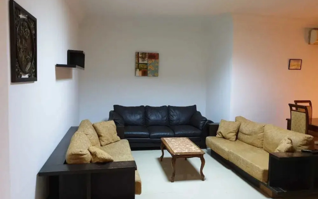 Amazing 3 bedroom flat 2min to the beach