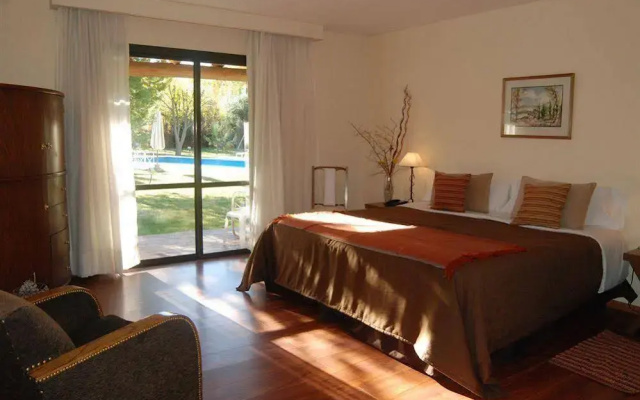 Suter Petit Hotel