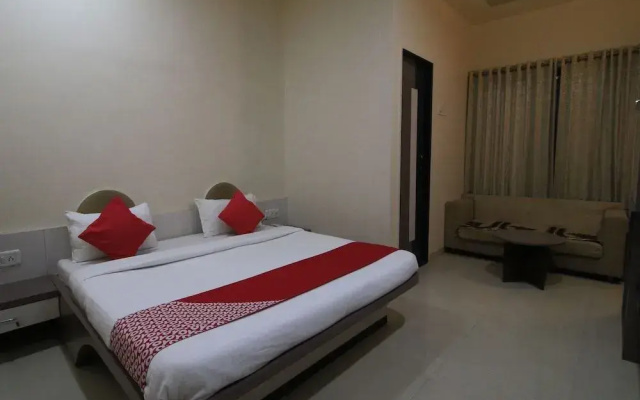 OYO 24838 Hotel Neelam