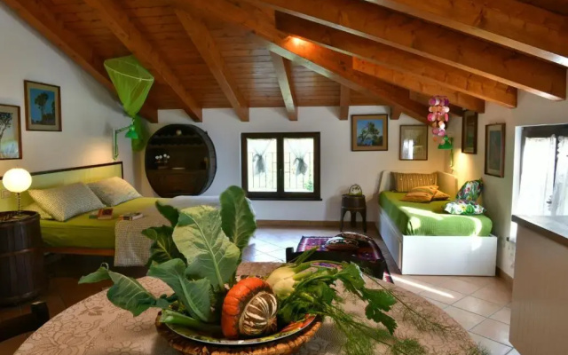 Il Laghello Wood House