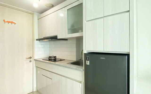 Restful And Simply Studio Springlake Summarecon Bekasi Apartment