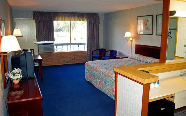 The Carolinian Inn