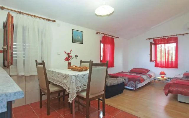 Apartment 1665