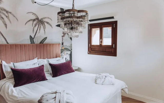 Ocho Suites & Kitchen