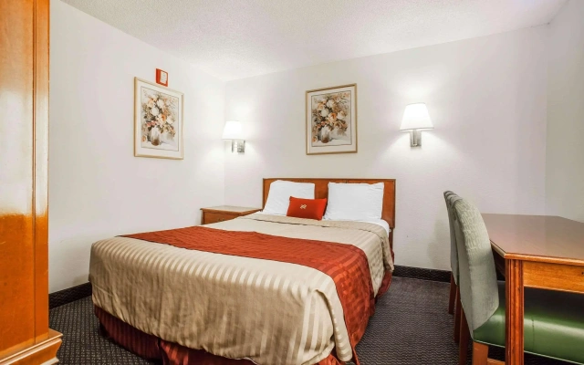 Econo Lodge Seatac Airport