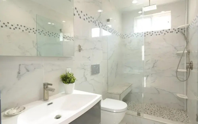 Bright Spacious Family House Near Universal Studios